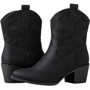 Western cowboy boots size 9